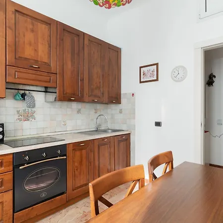 Guesthost - Bright Rubattino Lejlighed Milano