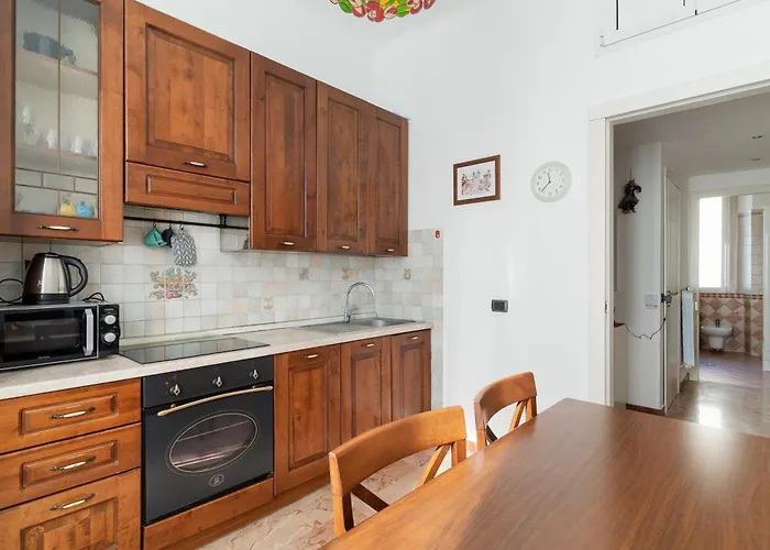 Guesthost - Bright Rubattino Apartment Mailand